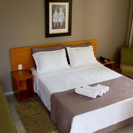 Presidente Hotel Passos Bagian luar foto